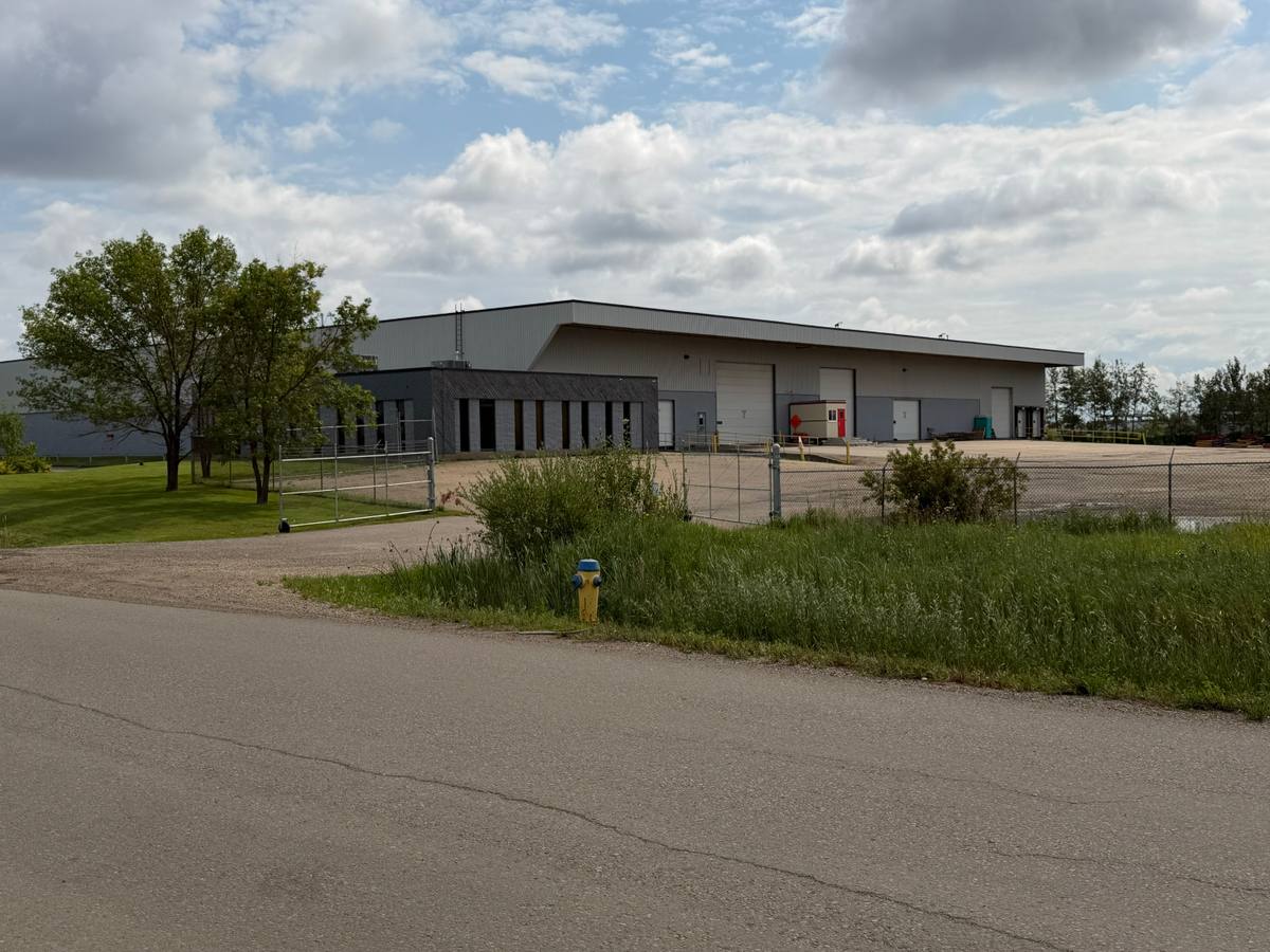 Industrial Warehouse for Lease 16011 128 Avenue Edmonton