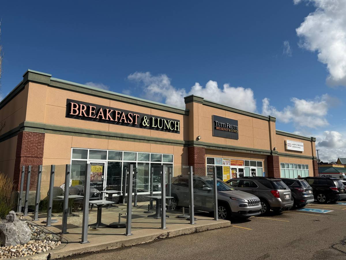 Palisades Shopping Centre Retail Space for Lease Edmonton