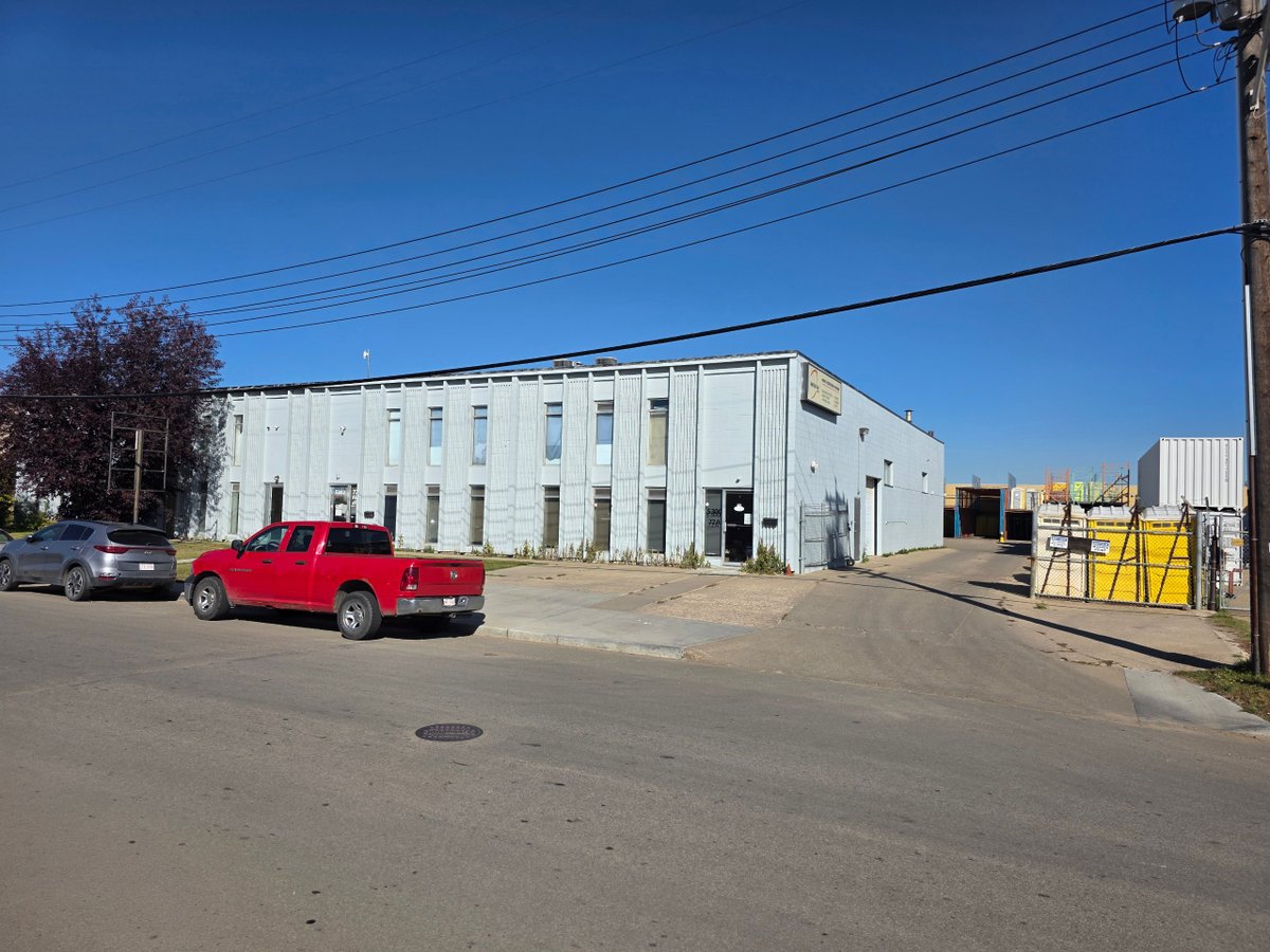 DAVIES INDUSTRIAL BAYS - 72A AVE