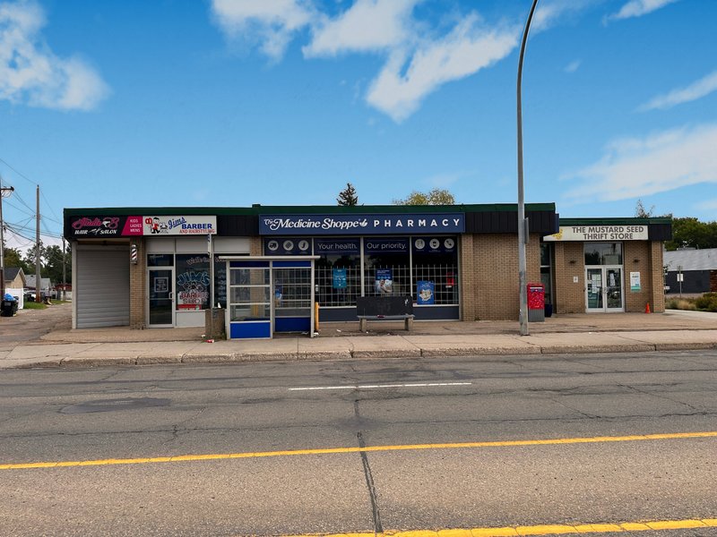 MEDICINE SHOPPE ANCHORED RETAIL PLAZA