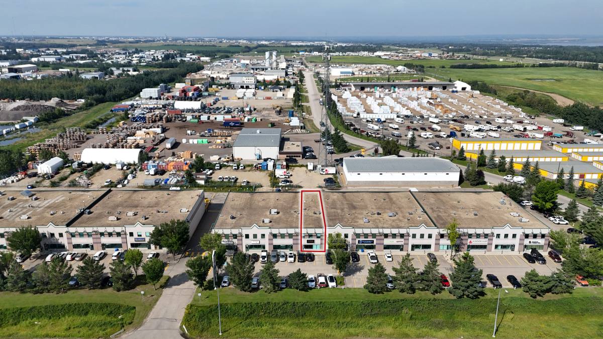 11454 Winterburn Road Edmonton Industrial Bay for Sublease