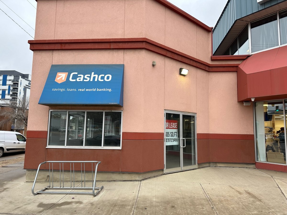 Retail End-Cap for Lease in Haxton Building