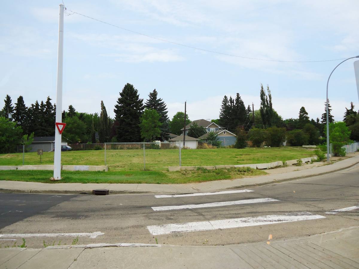 Corner Development Site for Sale – 0.59 Acre CNC Lot on 107 Ave & Groat, Edmonton