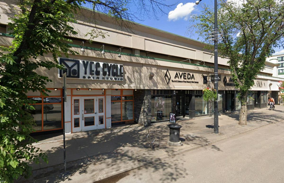 Retail Space for Lease 10632 Whyte Avenue Edmonton Varscona Hotel
