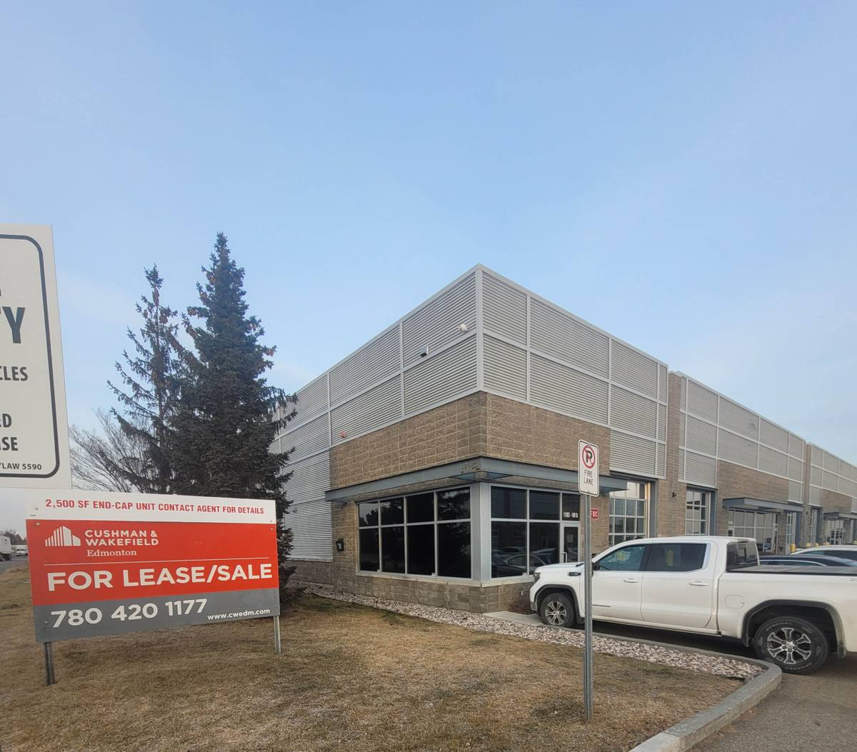 End-Cap Office Condo with Mezzanine – West End, Edmonton
